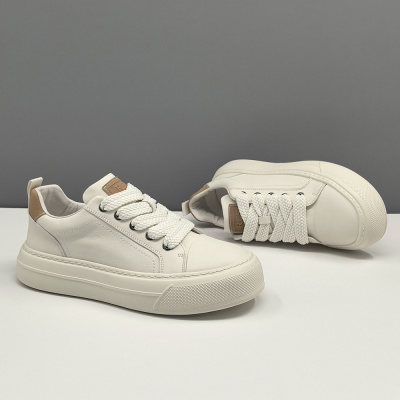 男士真皮休闲鞋男生头层牛皮板鞋男款潮鞋真皮高端欧洲站韩版男鞋