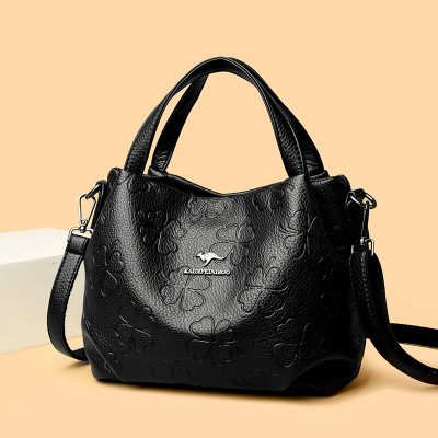 包包女包新款2026中年女士斜挎包压花单肩包妈妈包大容量