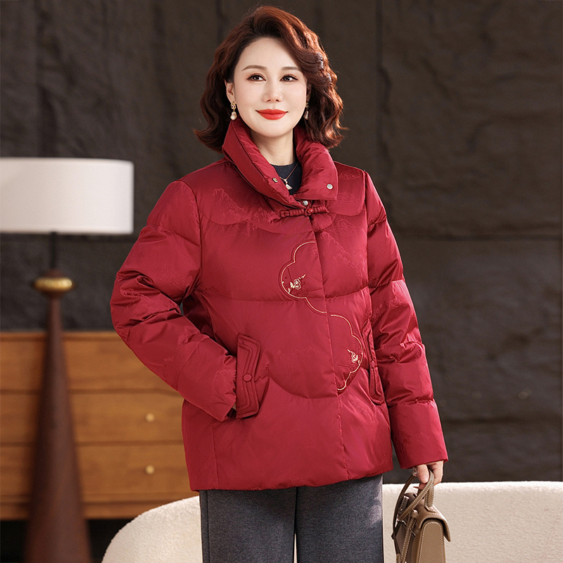冬新款女士中式羽绒服典雅盘扣刺绣国风中老年妈妈装90白鸭绒