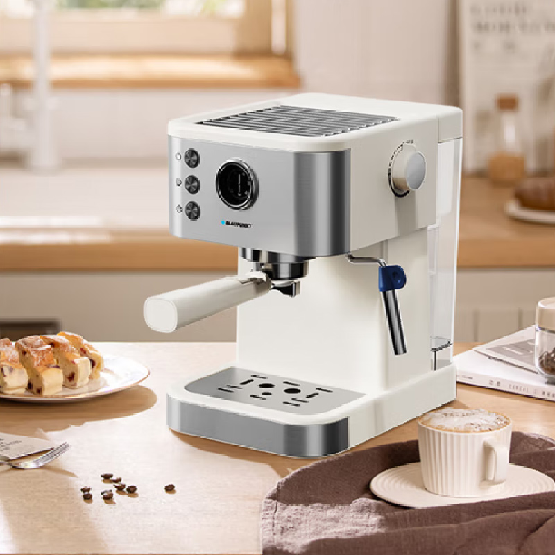 BLAUPUNKT蓝宝咖啡机家用意式半自动咖啡机20Bar高压萃取可打奶泡BP-JHC5070 白色