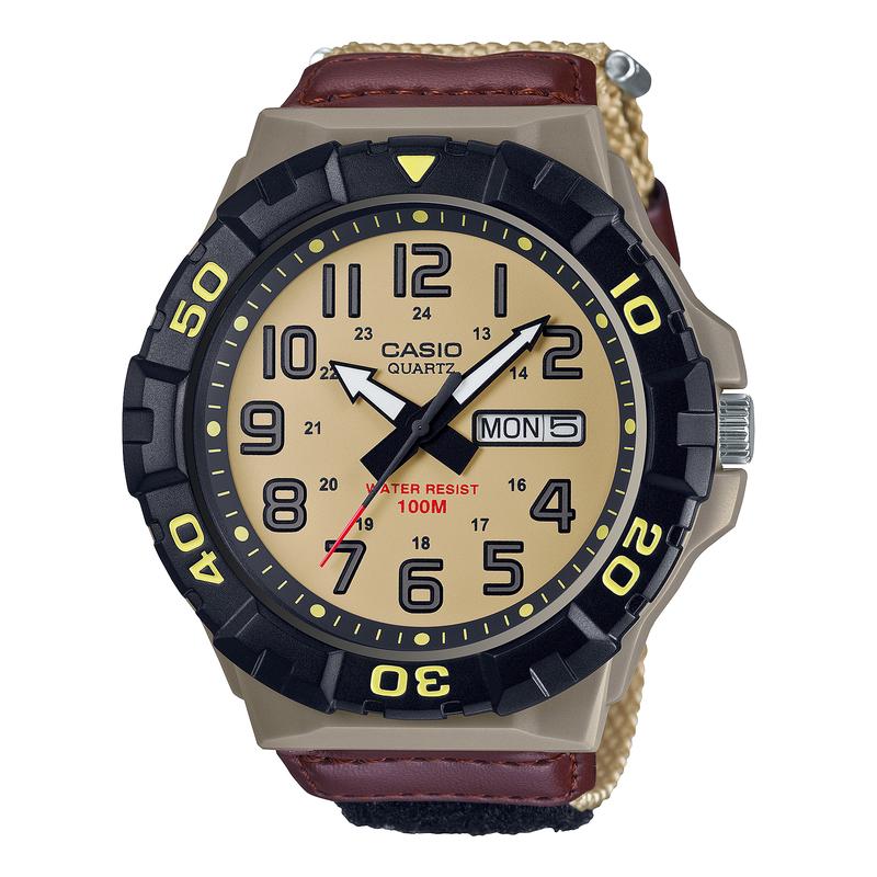 CASIO 卡西欧男士运动手表100米防水大表盘潜水风格耐磨橡胶表带