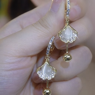 折扣店撤柜18K镶钻猫眼石耳饰银杏叶耳坠气质显脸小耳扣百搭耳环送女朋友老婆情人节七夕生日礼物