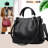 水桶包软皮2020新款潮时尚皮女包中年妈妈单肩斜挎手提包小包包NEW LAKE女斜挎包
