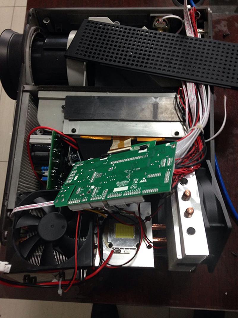 成越更换赛科投影机投影仪LED灯泡人工费