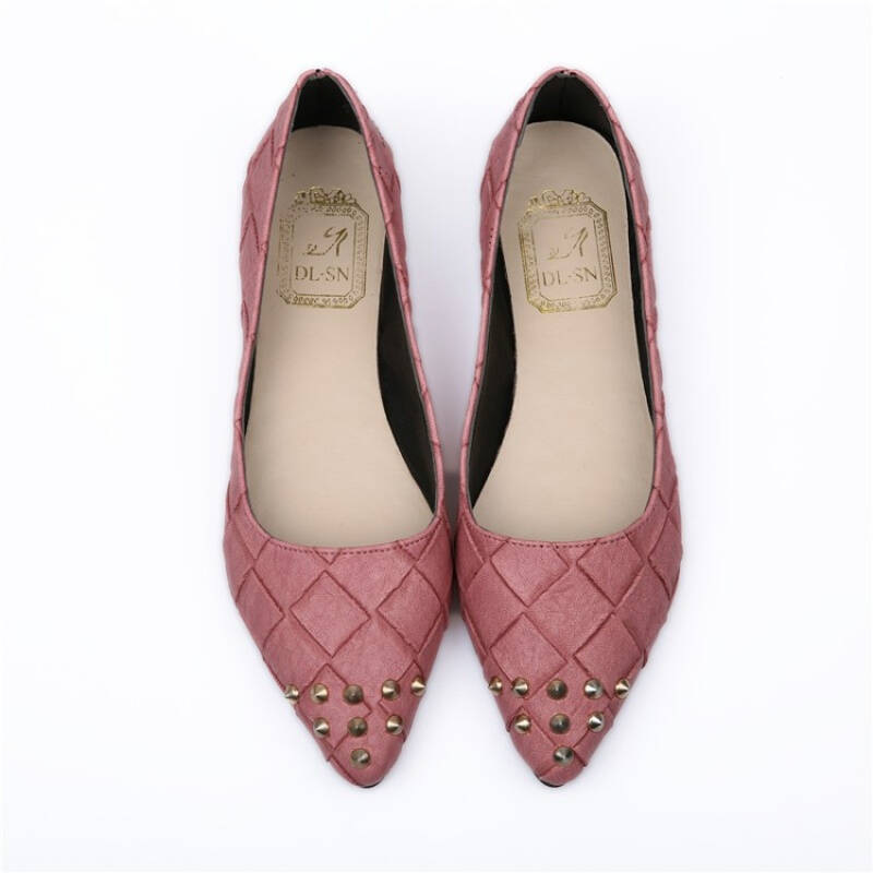 2018春夏季款红色铆钉尖头浅口平底单鞋时尚休闲女鞋粉色37