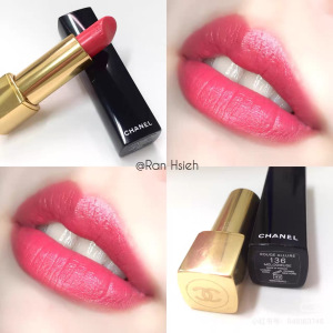 香奈儿(CHANEL)魅力丝绒唇膏3.5g #136悠扬西瓜红