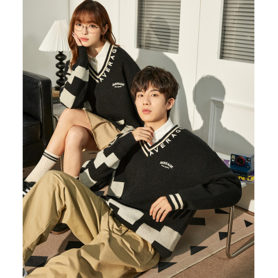 [3件8.5折101.9元,叠加优惠券]唐狮秋冬新款情侣毛衣男女个性V领线衫外穿宽松套头上衣外套