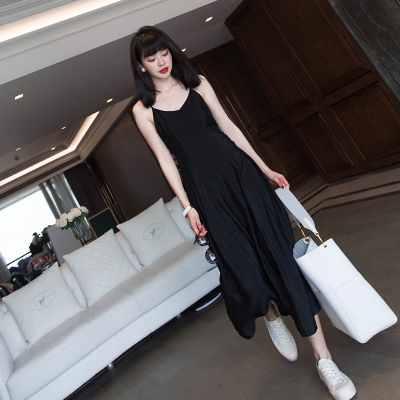 恋名媛胖mm西装内搭连衣裙收腰显瘦遮肚子大码女装性感黑色超仙吊带长裙大码女装