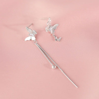 s925银针蝴蝶流苏耳钉女不对称小众设计森系个性耳坠气质精致耳饰送女朋友老婆情人节七夕生日礼物