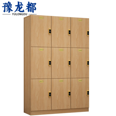 豫龙都 浴室更衣柜 三层九门 台