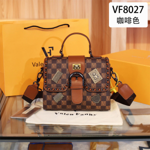 MKJ欧美时尚百搭vf复古棋盘格盒子小方包包女2023新款老花箱子拉链手提单肩包高级感