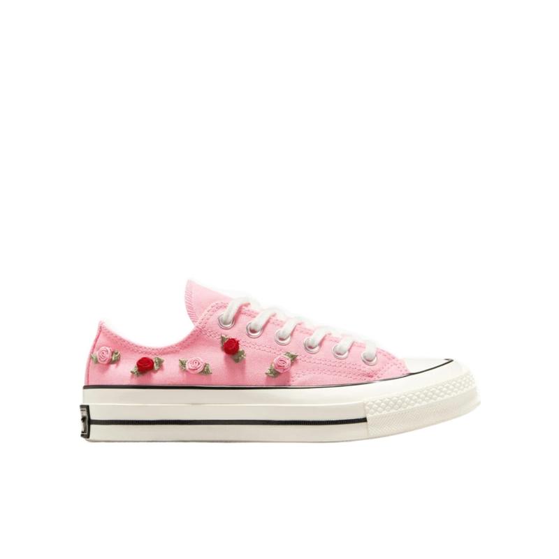 匡威(CONVERSE)女运动鞋圆头系带花朵点缀休闲跑步鞋户外运动 foo