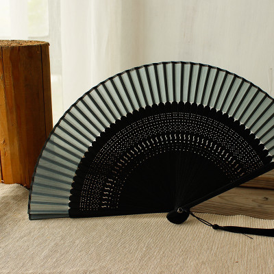 无邪日式扇子和风折扇7寸纯色竹扇礼品扇三维工匠黑色