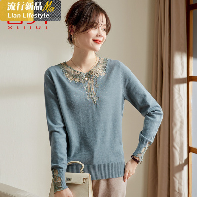 恋名媛妈妈春装洋气短款毛衣中年女春秋季针织打底衫中老年长袖刺绣上衣妈妈装