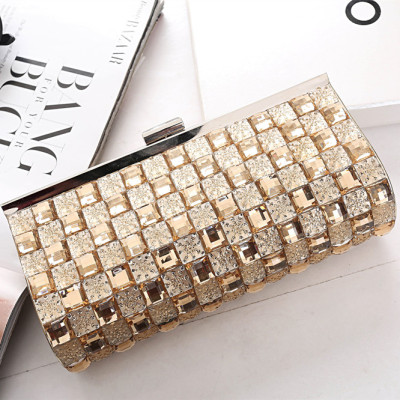 2020秋款镶钻手拿包欧美夜店舞会带钻手包韩版水钻潮女晚宴手抓包
