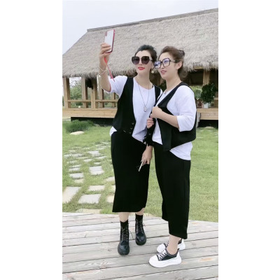 恋名媛90斤到240斤大码三件套-2020秋新款时尚女装漂亮马甲T恤半身裙大码女装