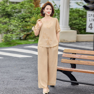 2026年大码中年妈妈装洋气套装女时尚短袖中老年人宽松休闲两件套
