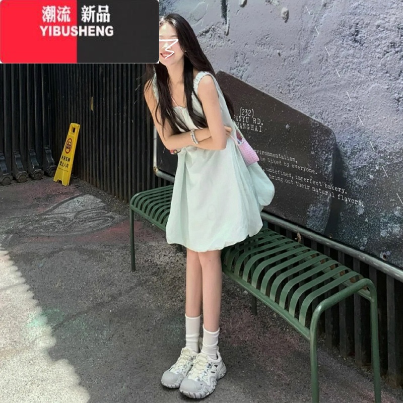 YIBUSHENG法式气质蓝色吊带连衣裙子女2024新款小个子显高设计感度假短裙
