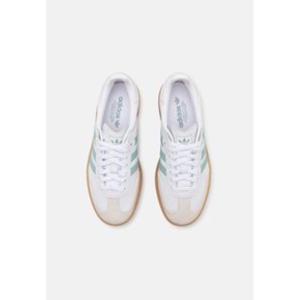 Adidas女士网面健步鞋百搭圆头低帮休闲运动鞋白色蓝绿拼色经典复古老爹