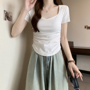方领正肩短袖T恤女夏季2025新款收腰修身显瘦短款学生褶皱上衣潮