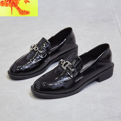 小皮鞋英伦风女鞋春秋单鞋女平底春款百搭乐福鞋2020春季新款粗跟简畅休闲鞋