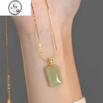 JiMi和田玉石项链女款方糖平安无事牌吊坠高级设计感简约小众锁骨链