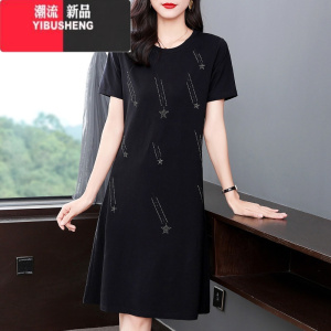 YIBUSHENG黑色连衣裙女装2024年季新款胖mm大码中长款短袖t恤a字裙子