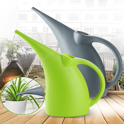 塑料长嘴浇水壶