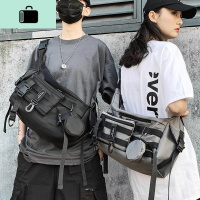 斜挎包男潮牌韩版运动风大容量邮差工装机能街头嘻哈日系单肩包女NEW LAKE