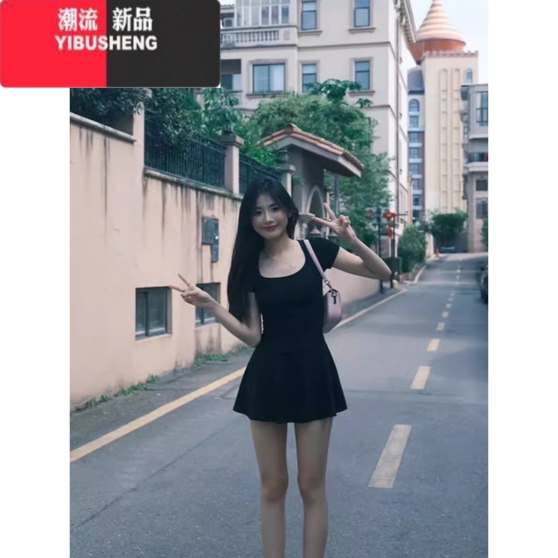 YIBUSHENG小个子黑色u领短袖连衣裙女装季新款修身显瘦辣妹收腰a字短裙子