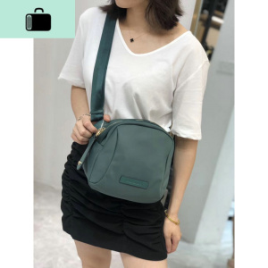 韩版休闲百搭贝壳包女斜挎包2020新款男女通用大容量防水布胸包潮NEW LAKE