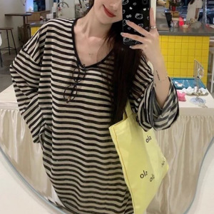 美式复古慵懒风条纹大领口宽松网红U领女秋季打底宽松纯欲辣妹INS