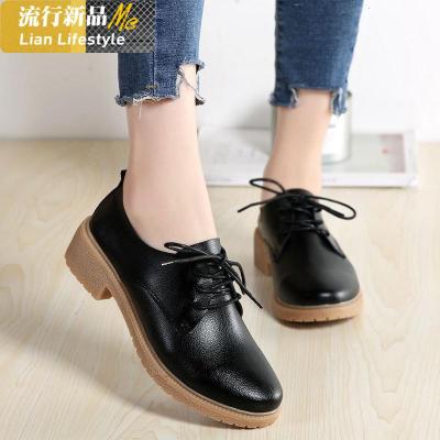 真皮女鞋春季新款休闲皮鞋女大码软底妈妈鞋百搭坡跟工作韩版单鞋知义(ZHIYI)休闲鞋