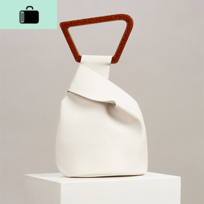 欧美潮牌小众设计2020夏新款不规则水桶包女时尚个性亚克力手提包NEW LAKE