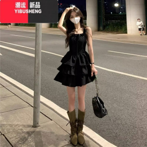 YIBUSHENG法式黑色吊带连衣裙女2024新款小个子高级感赫本风公主蓬蓬裙季