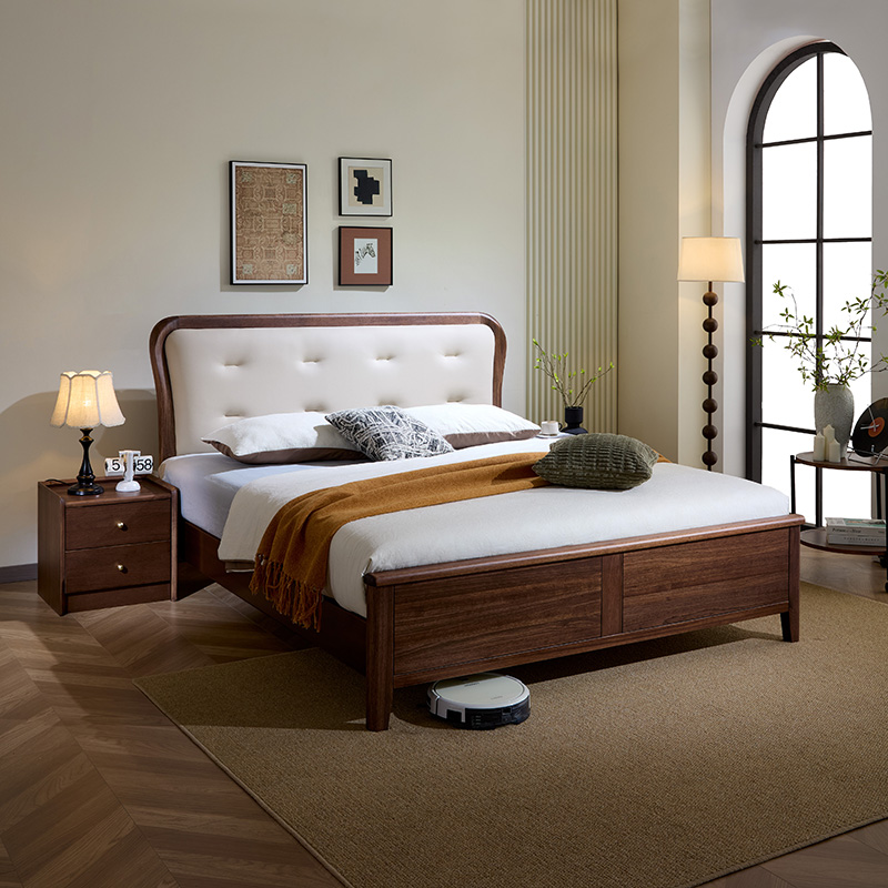 青木川 简约现代南美黑胡桃木全实木床1.8米双人床1.5米两米单人床大板直拼卧室小户型家用休闲成人结婚榫卯床架带软包