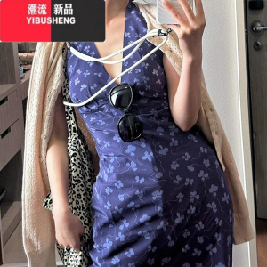 YIBUSHENG紫色V领碎花无袖挂脖吊带连衣裙女赵露思同款气质收腰A字长裙子