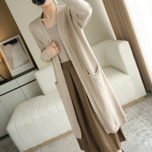 新款针织长开衫秋冬女针织长裙V领大码无扣开衫慵懒风时尚外套