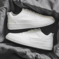 春季男鞋新款透气小白鞋子男学生韩版潮流百搭厚底运动鞋休闲板鞋