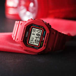 CASIO官方旗舰店手表男小方块潮流手表卡西欧石英表男GSHOCK王一博代言限量款钢铁之心小黑表小方表DW-5600