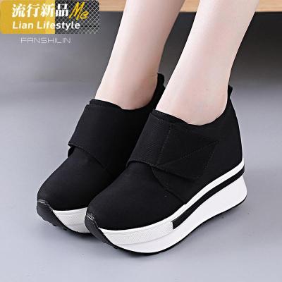 2020春秋新款内增高帆布鞋女松糕跟厚底摇摇鞋超高跟布鞋增高单鞋知义(ZHIYI)休闲鞋