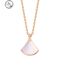 S925纯银镀玫瑰金小扇子项链女红玉髓白母贝小裙子锁骨链简约 JiMi