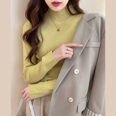 [3件8.5折84.9元,叠加优惠券]唐狮温柔软简约半高领内搭打底衫女新款冬季黄色百搭毛衣qd