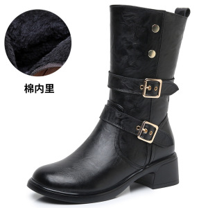 冬款韩版复古铆钉皮带扣马丁靴女厚底西部中筒圆头软底短靴女