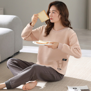 睡衣女款秋冬季加厚棉质大码夹层空气棉新款家居服套装可外穿