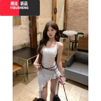 YIBUSHENG纯欲风辣妹白色不规则吊带连衣裙女季设计感小众飘带荷叶边裙子
