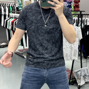 夏季新款设计感短袖T恤男凹凸钢印字母扎染半袖ins男生修身打底衫