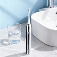 乐扣乐扣电动牙刷ENR1347WHT