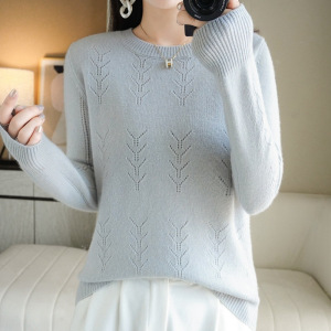 23秋冬新款女式圆领针织衫套头长袖打底衫纯色勾花镂空毛衣