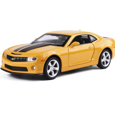 彩珀1:32雪佛兰科迈罗合金汽车模型声光回力儿童礼品黄色盒装-